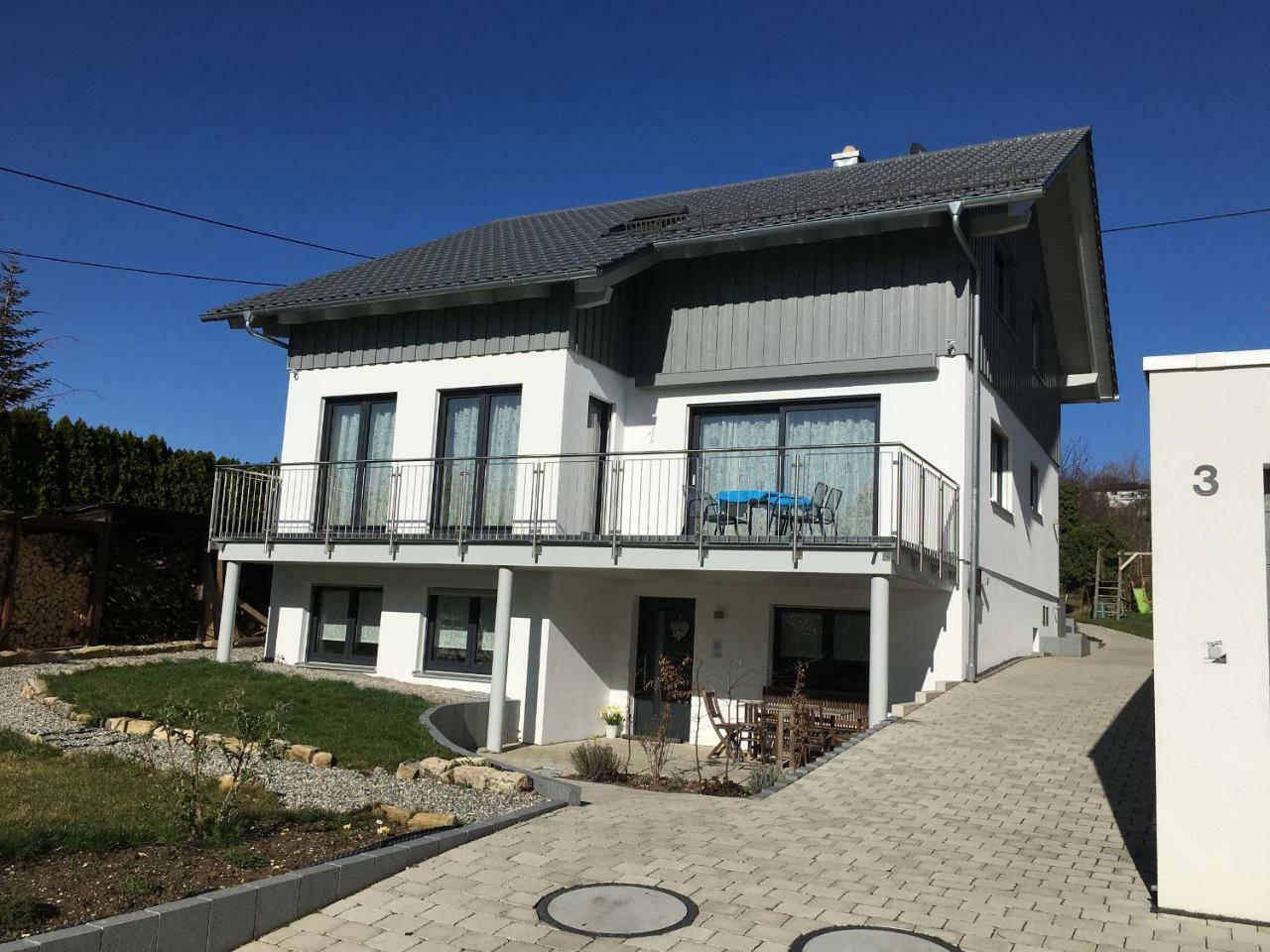 Ferienwohnung Gluiber Beuren  Exterior photo